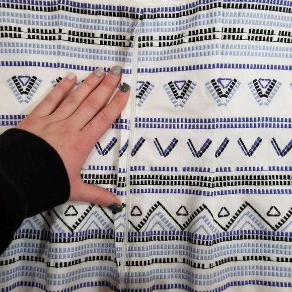 White House Black Market tube top - Picture 3 of 6